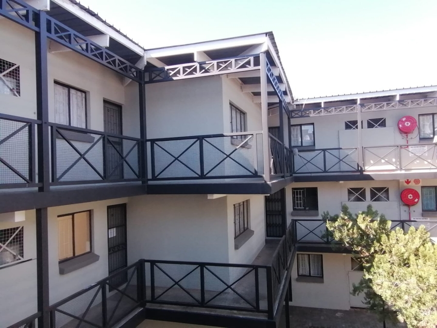 1 Bedroom Property for Sale in Willows Free State